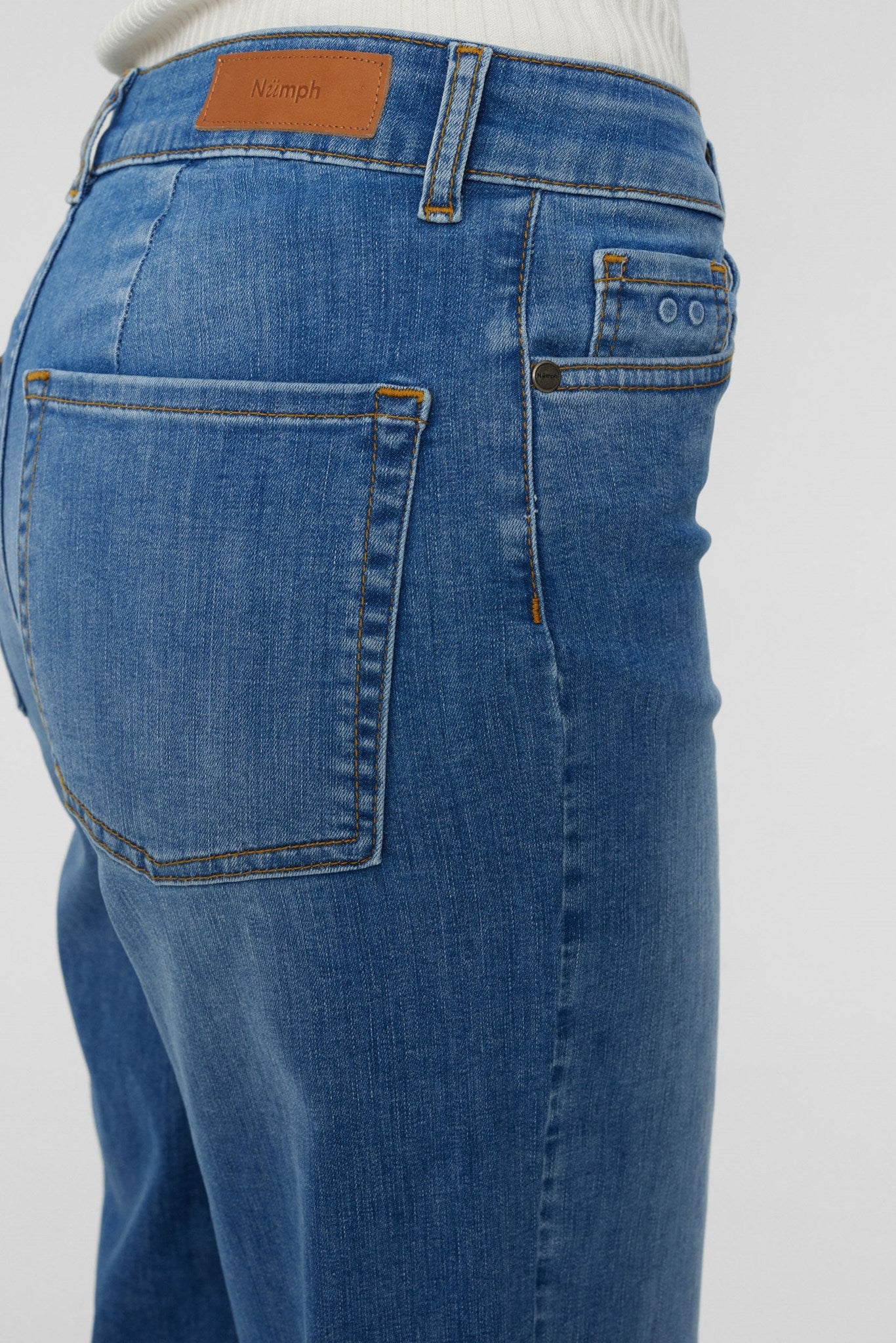 NUPARIS JEANS CROPPED LIGHT BLUE - Light Blue Denim