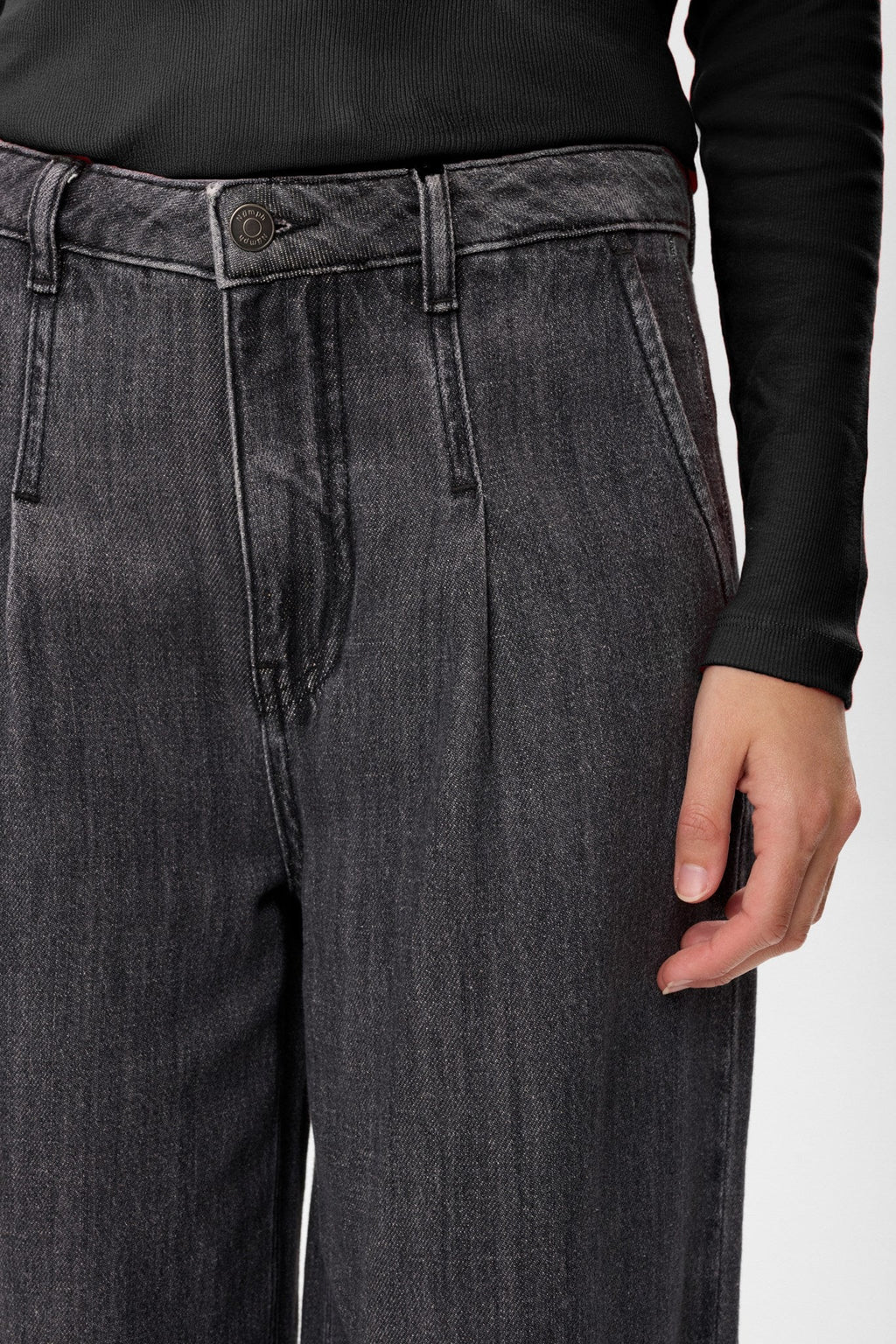 NUSEOUL LONG JEANS - Medium Grey Denim