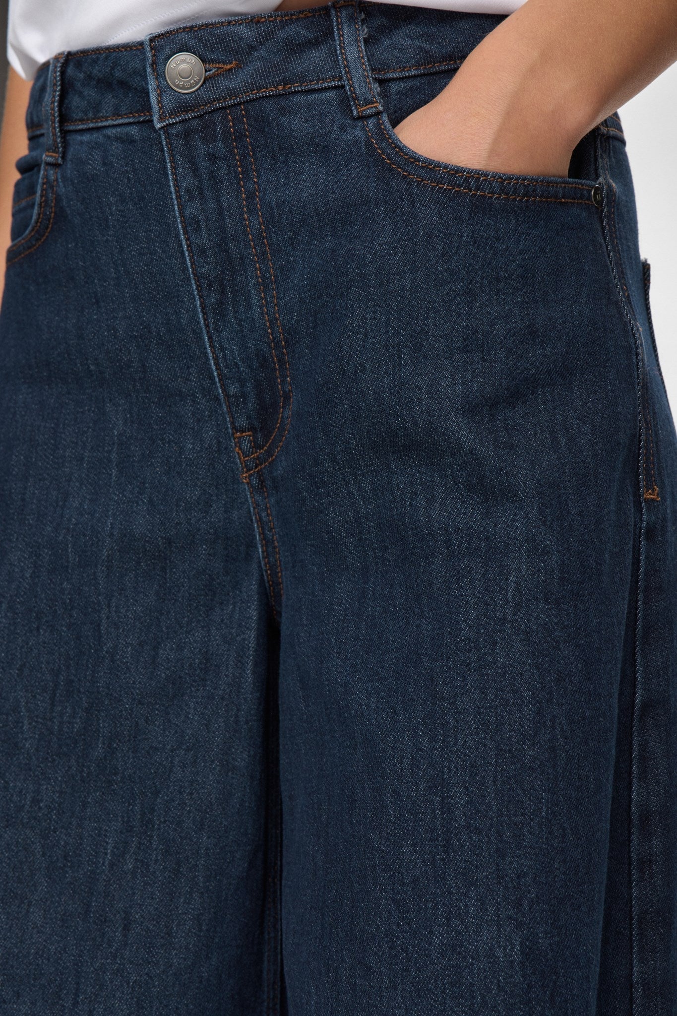 NUVENICE - HR EXTRA WIDE JEANS - Dark Blue Denim 1