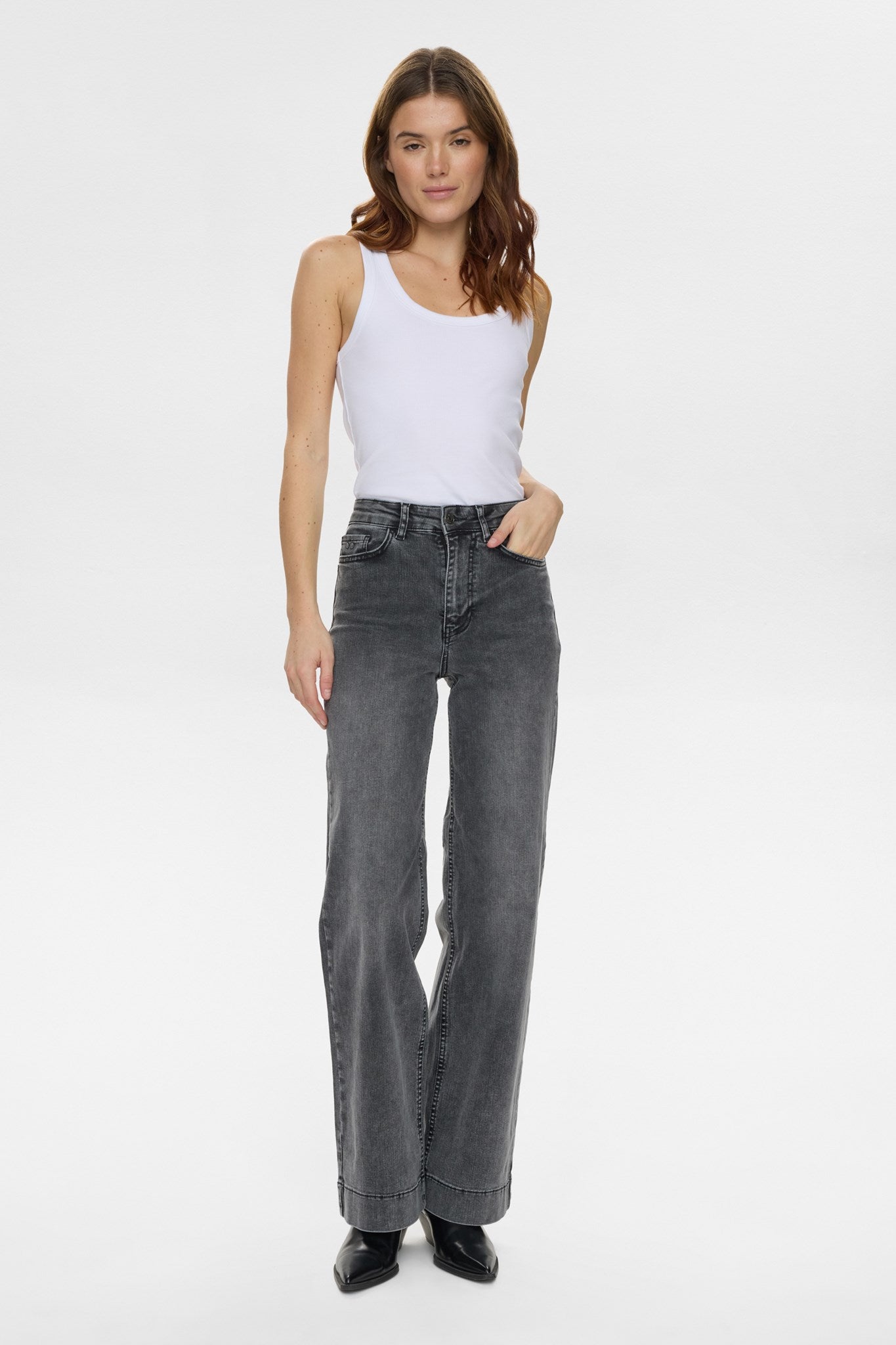 NUPARIS HR WIDE JEANS - P3020 - Black Washed Denim