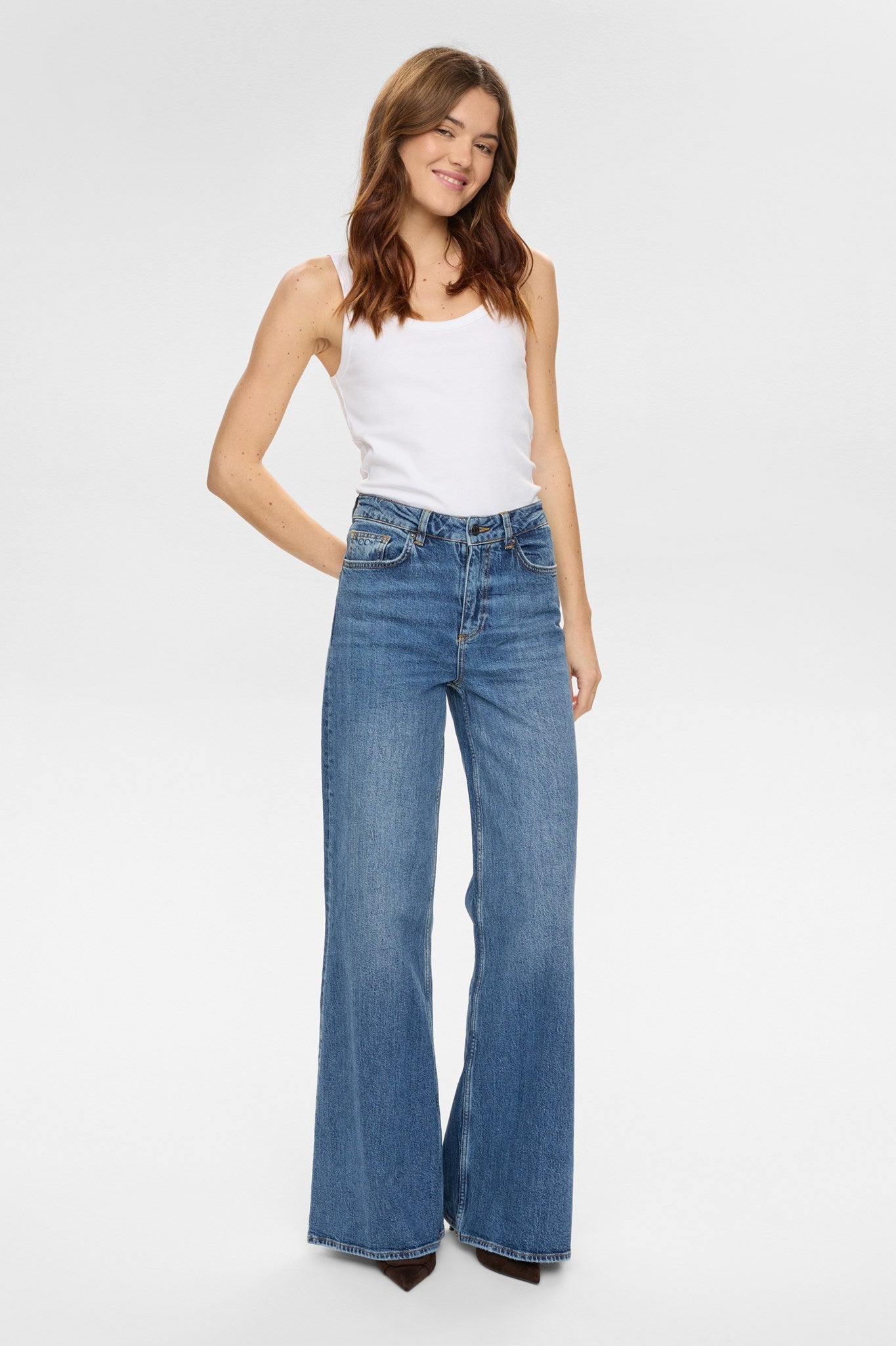 NUPISA HR WIDE JEANS - S3013 - Medium Blue Denim