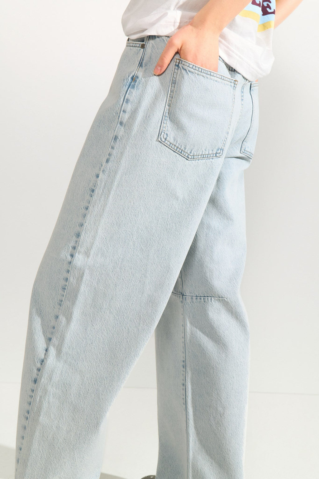 NUSEVILLE MR BARREL JEANS P3145 - Light Blue Bleach